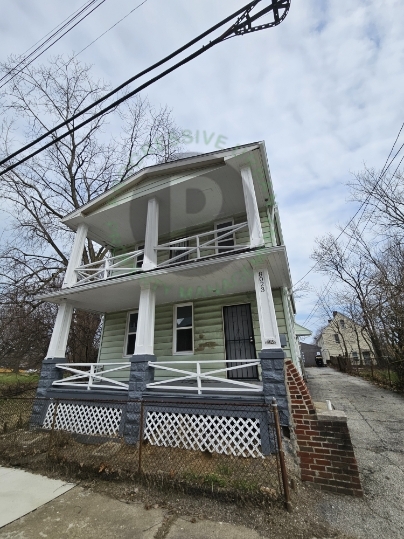 8023 Kosciuszko Avenue - 4