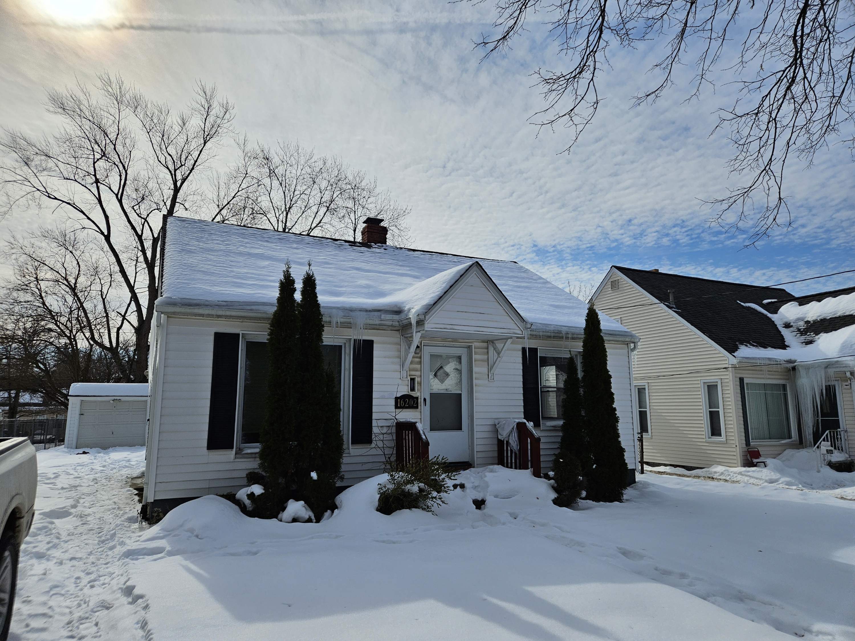 16202 Cloverside Avenue