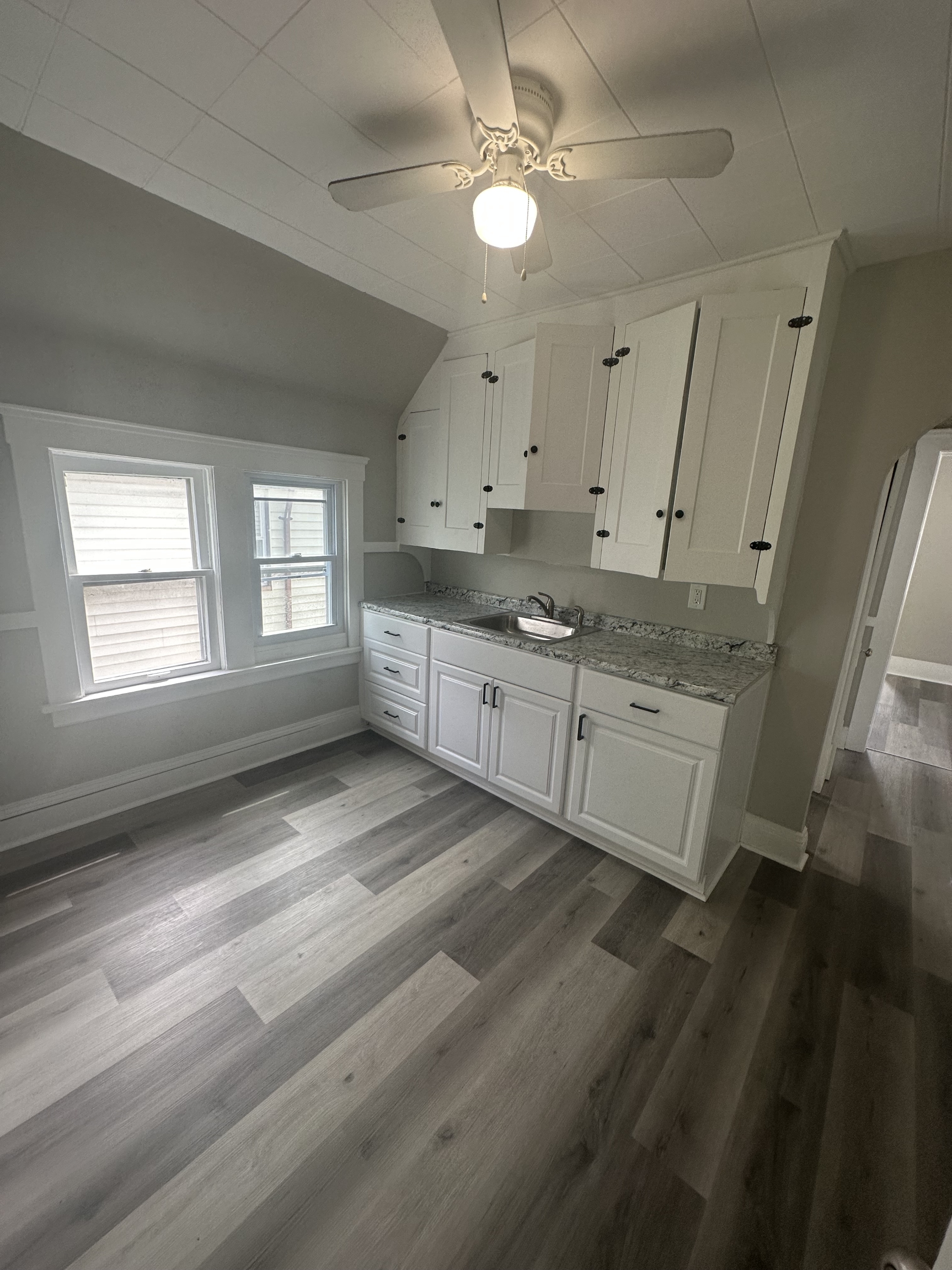 3155 West 84th Street - Upstairs