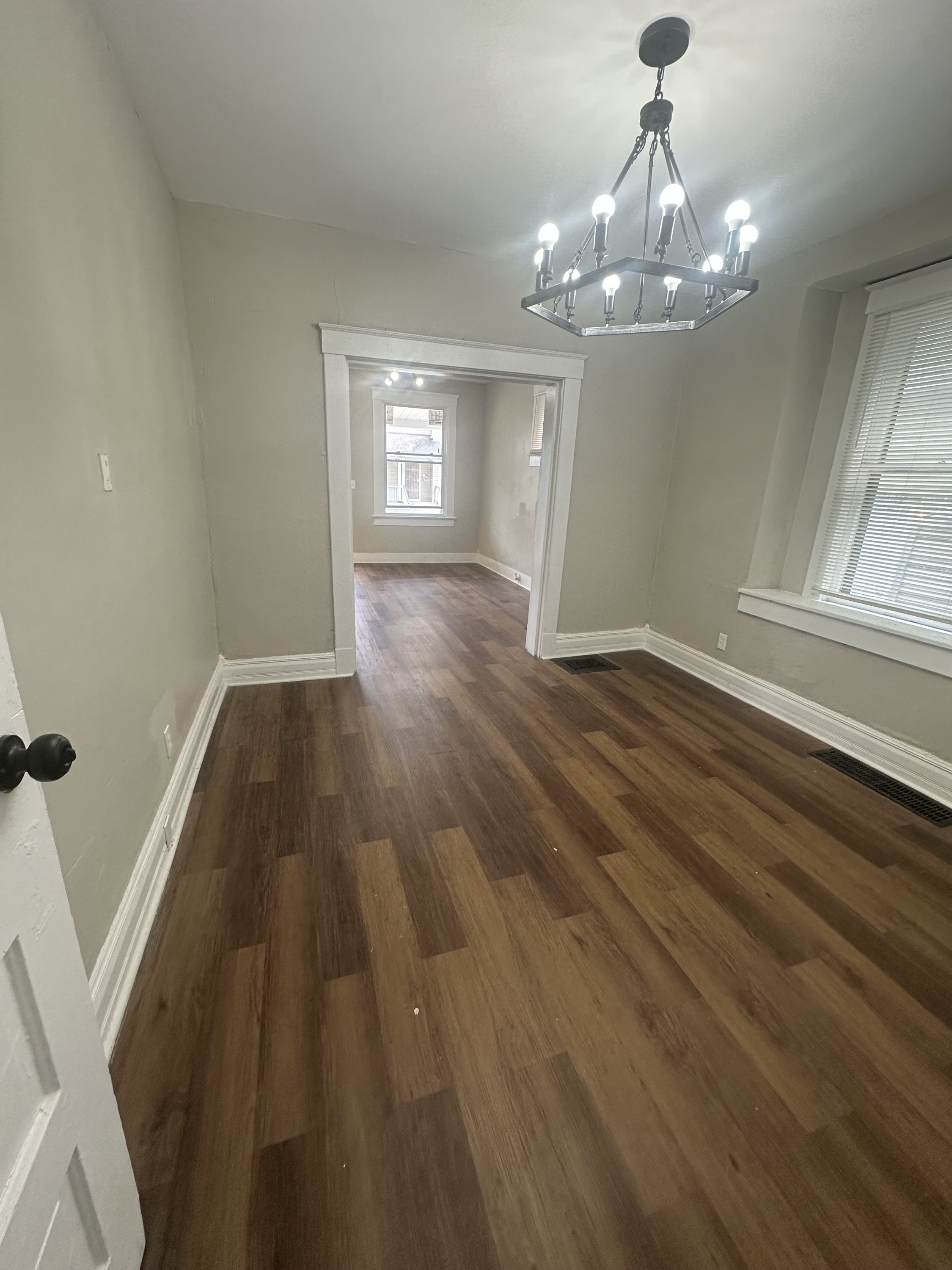 1352 East 90th Street