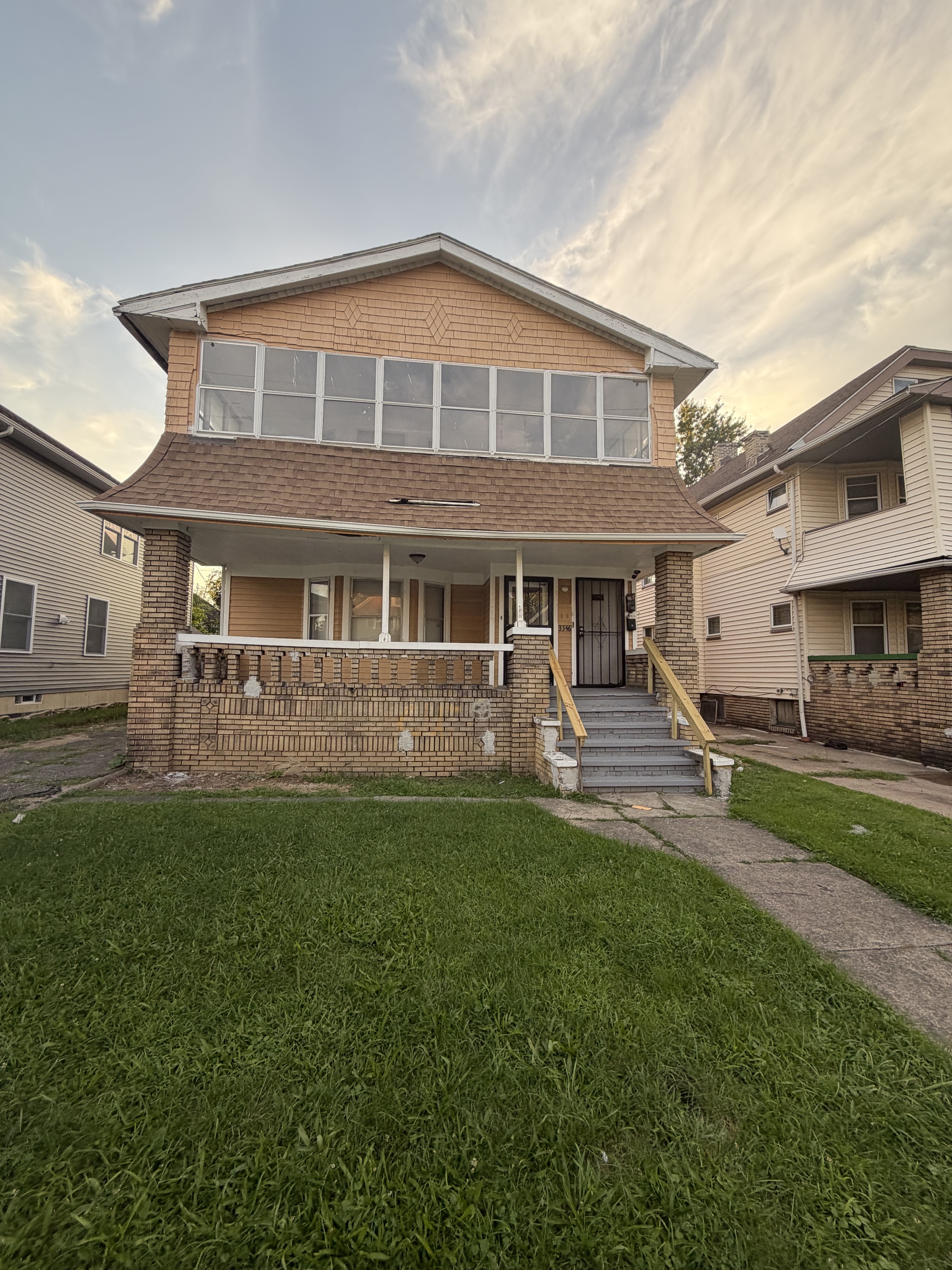 3346 East 134th Street - Upstairs