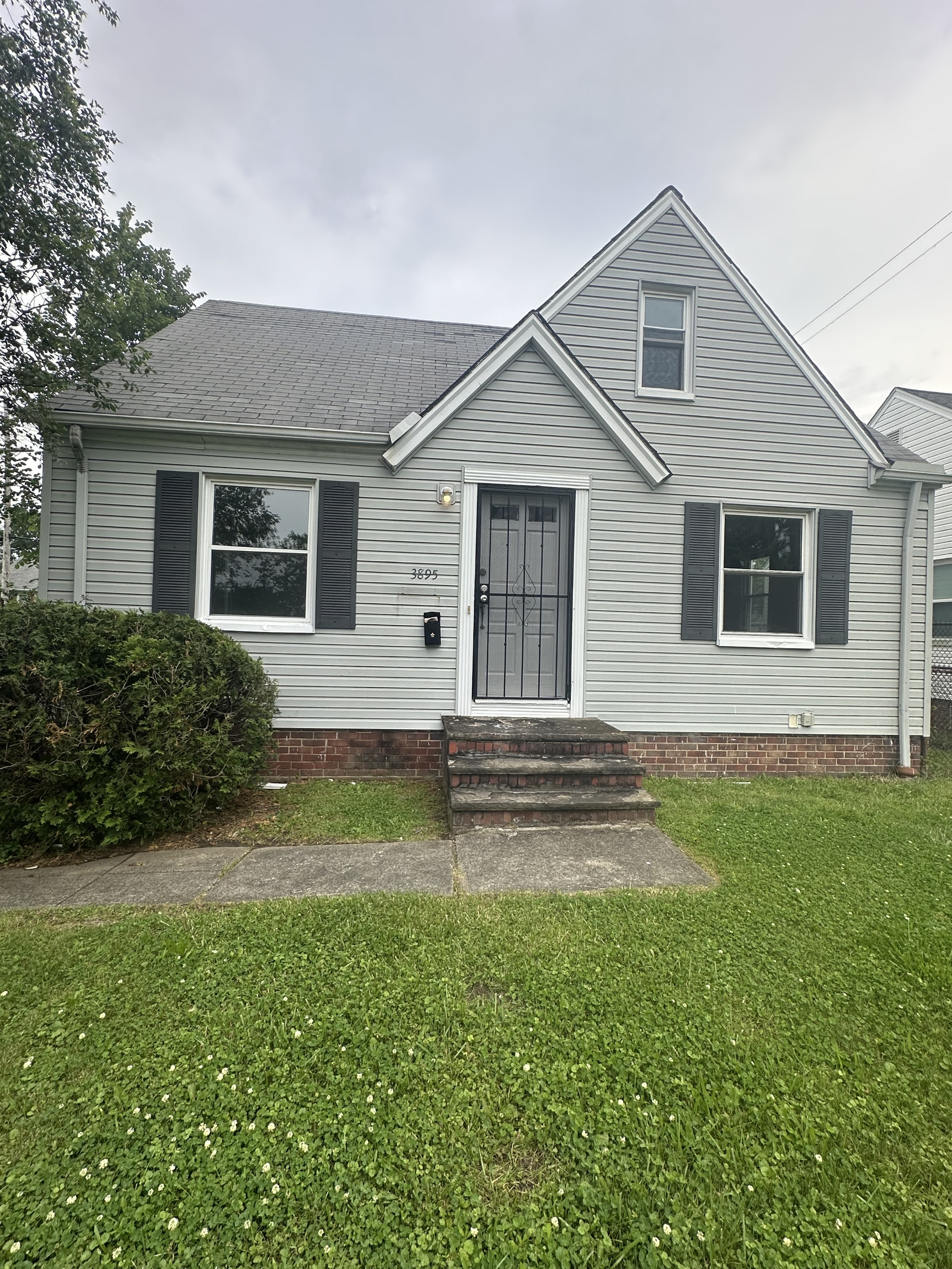 3895 East 177th Street - 1