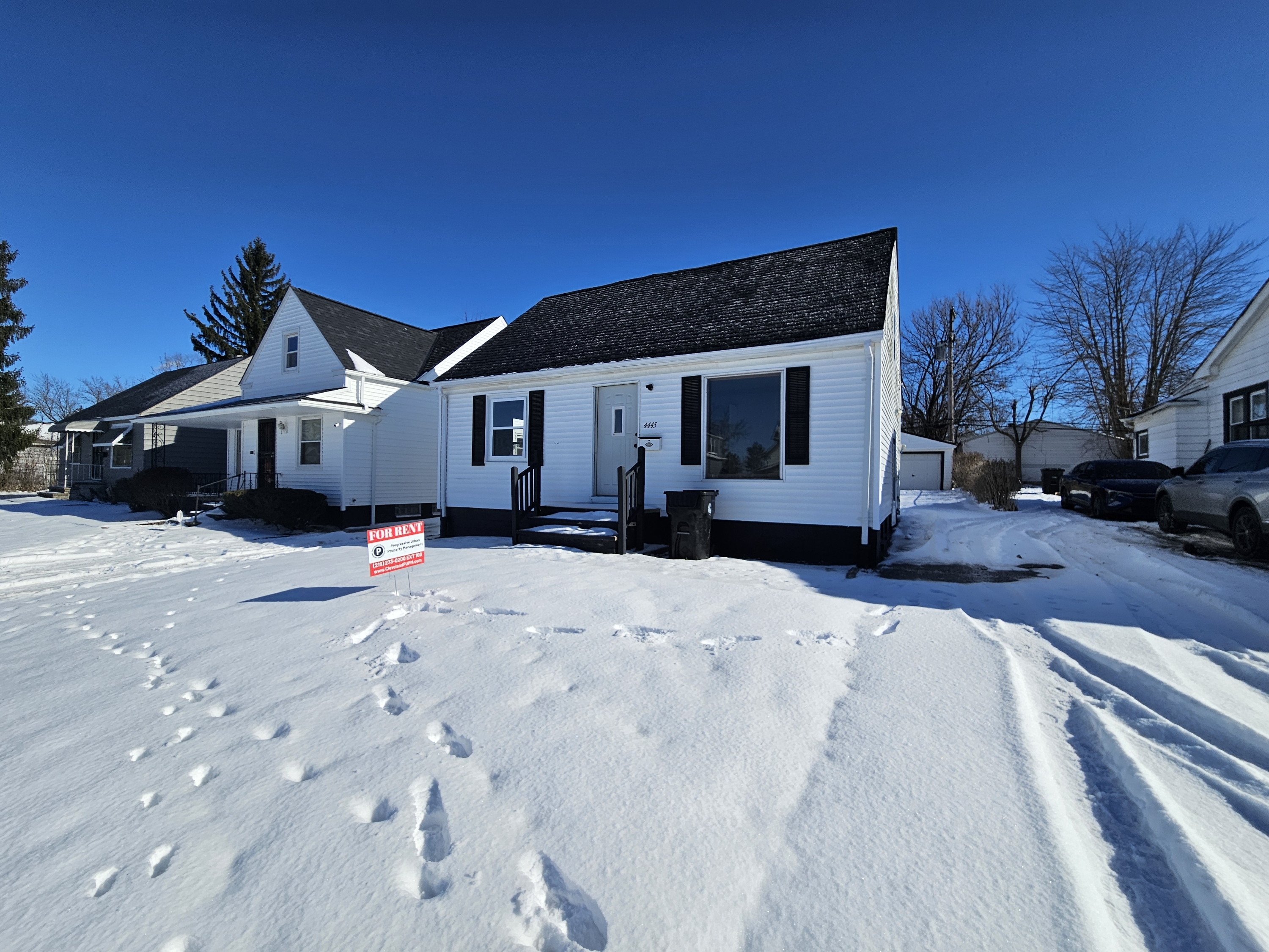 4445 East 154th Street