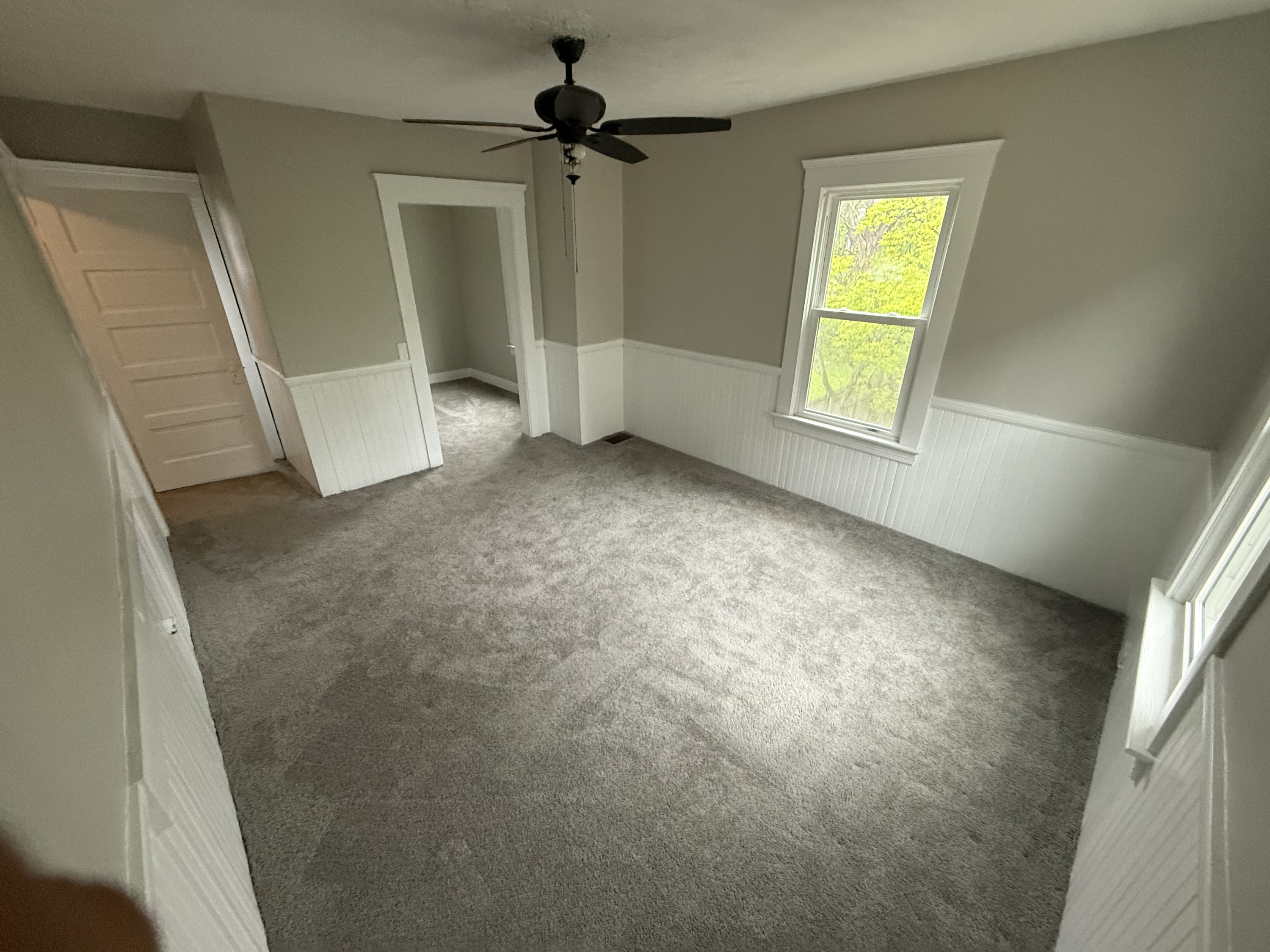 10303 Sophia Avenue - Upstairs