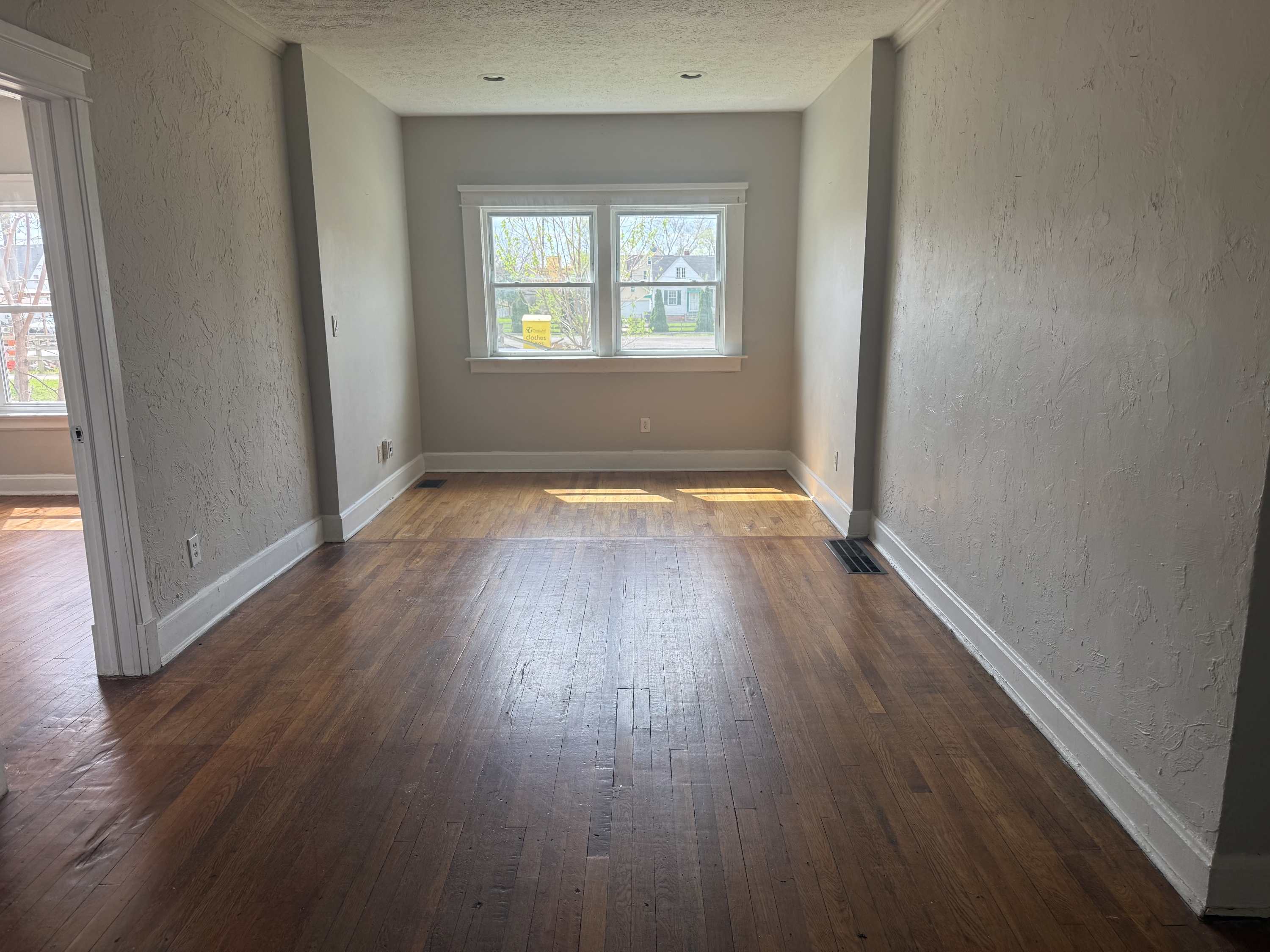 3550 Seymour Avenue - 1