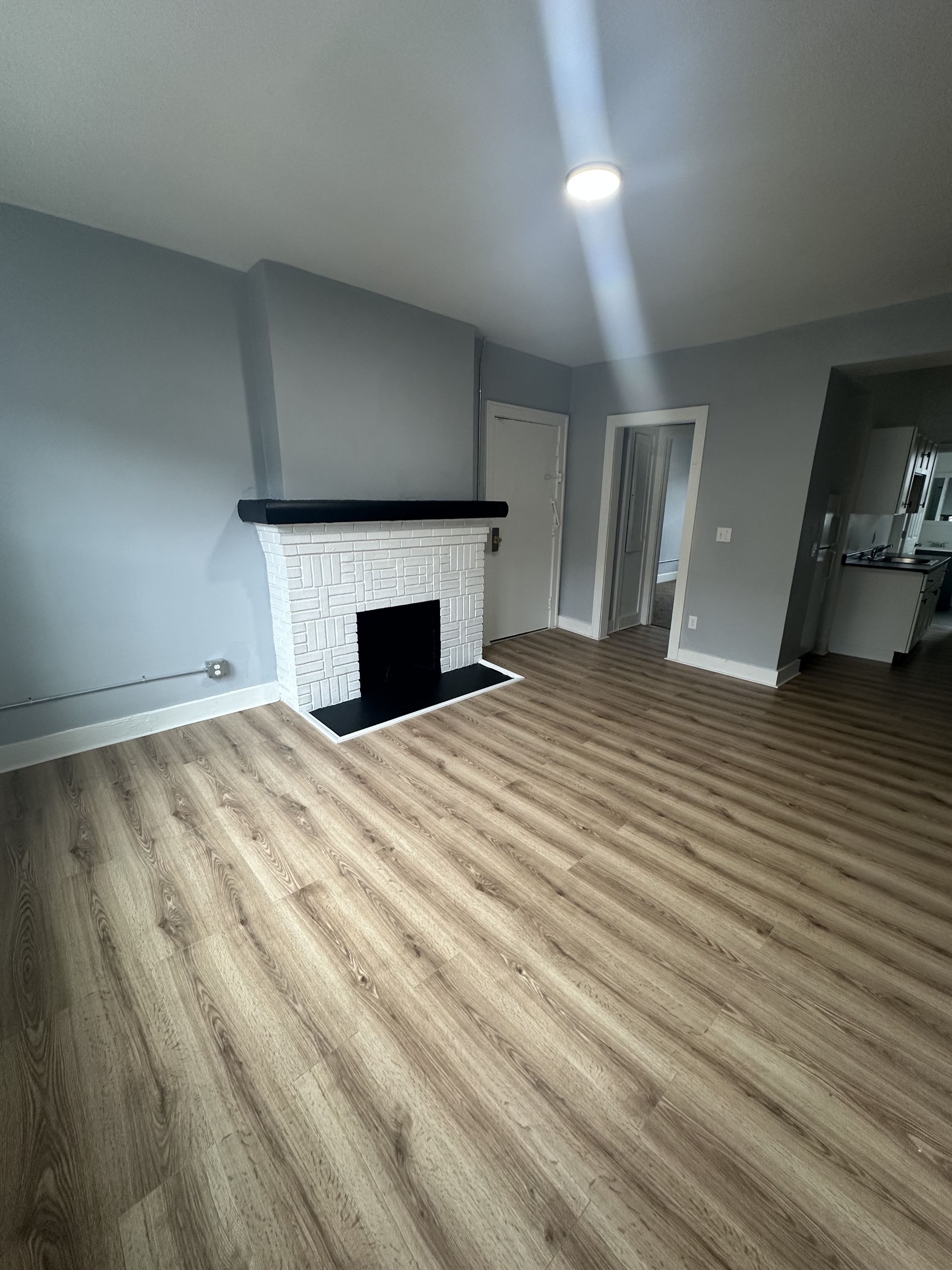 2654 North Moreland Boulevard - 30