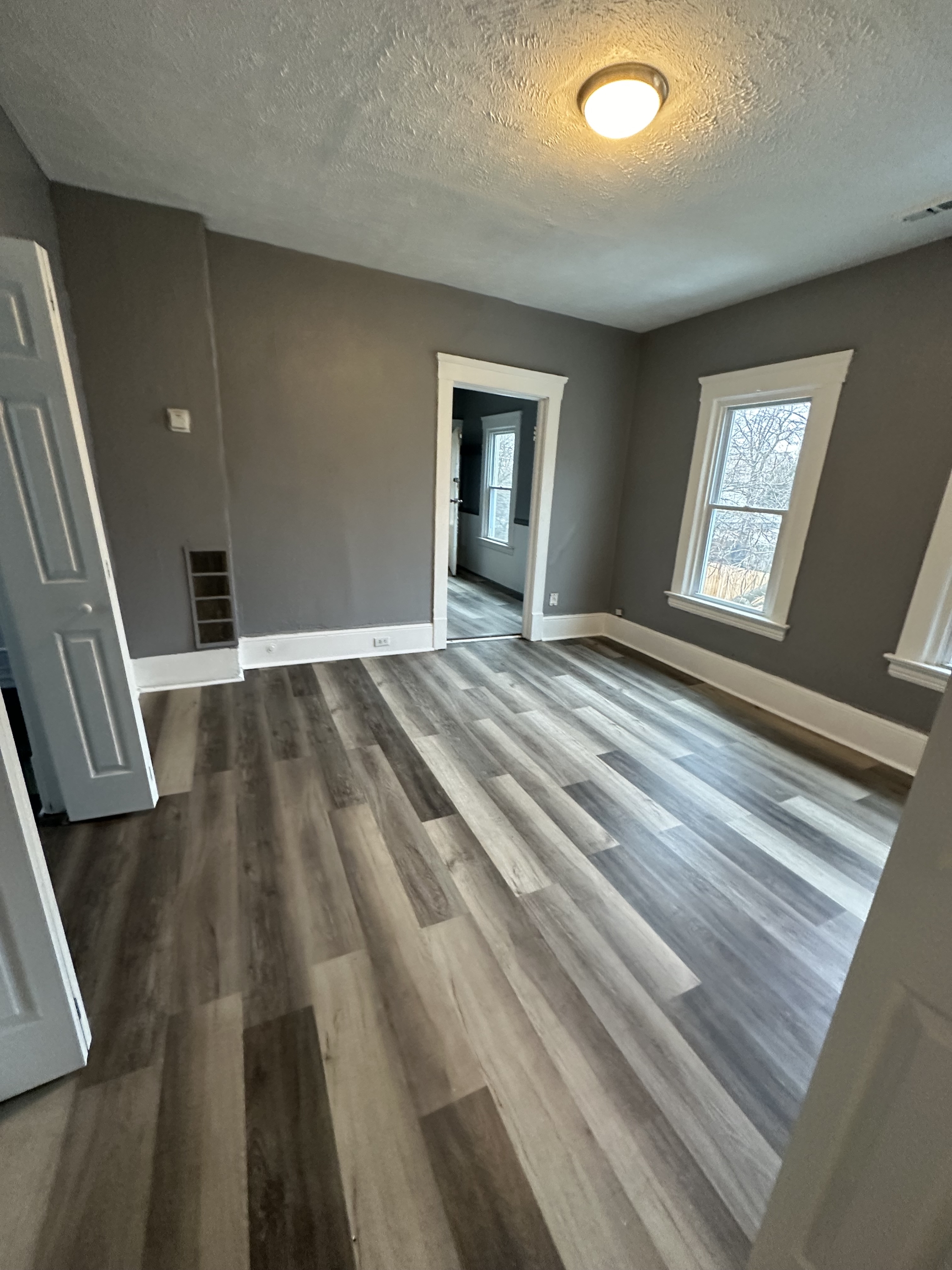 2177 West 83rd Street - Upstairs