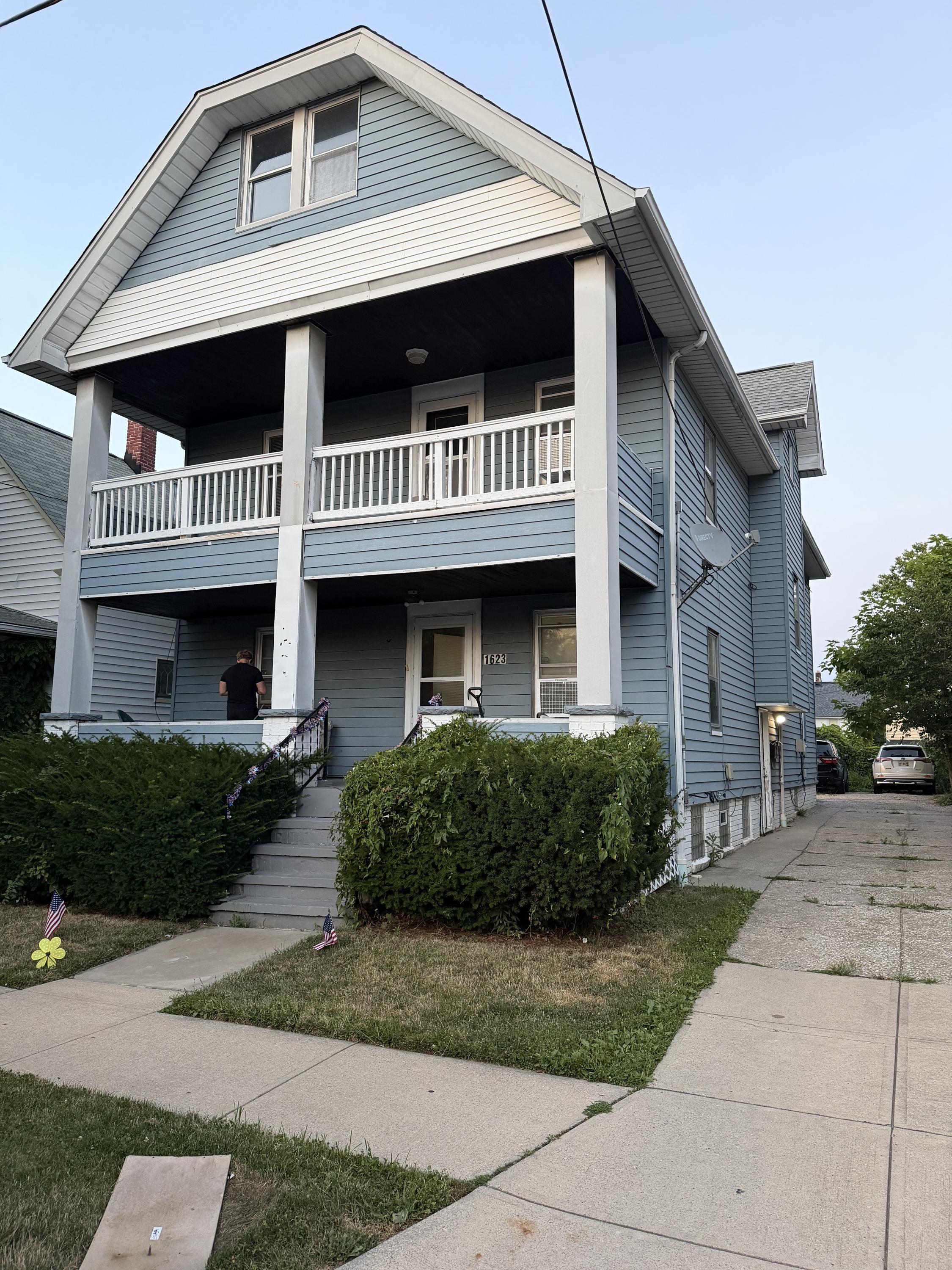 1623 Hopkins Avenue - 3