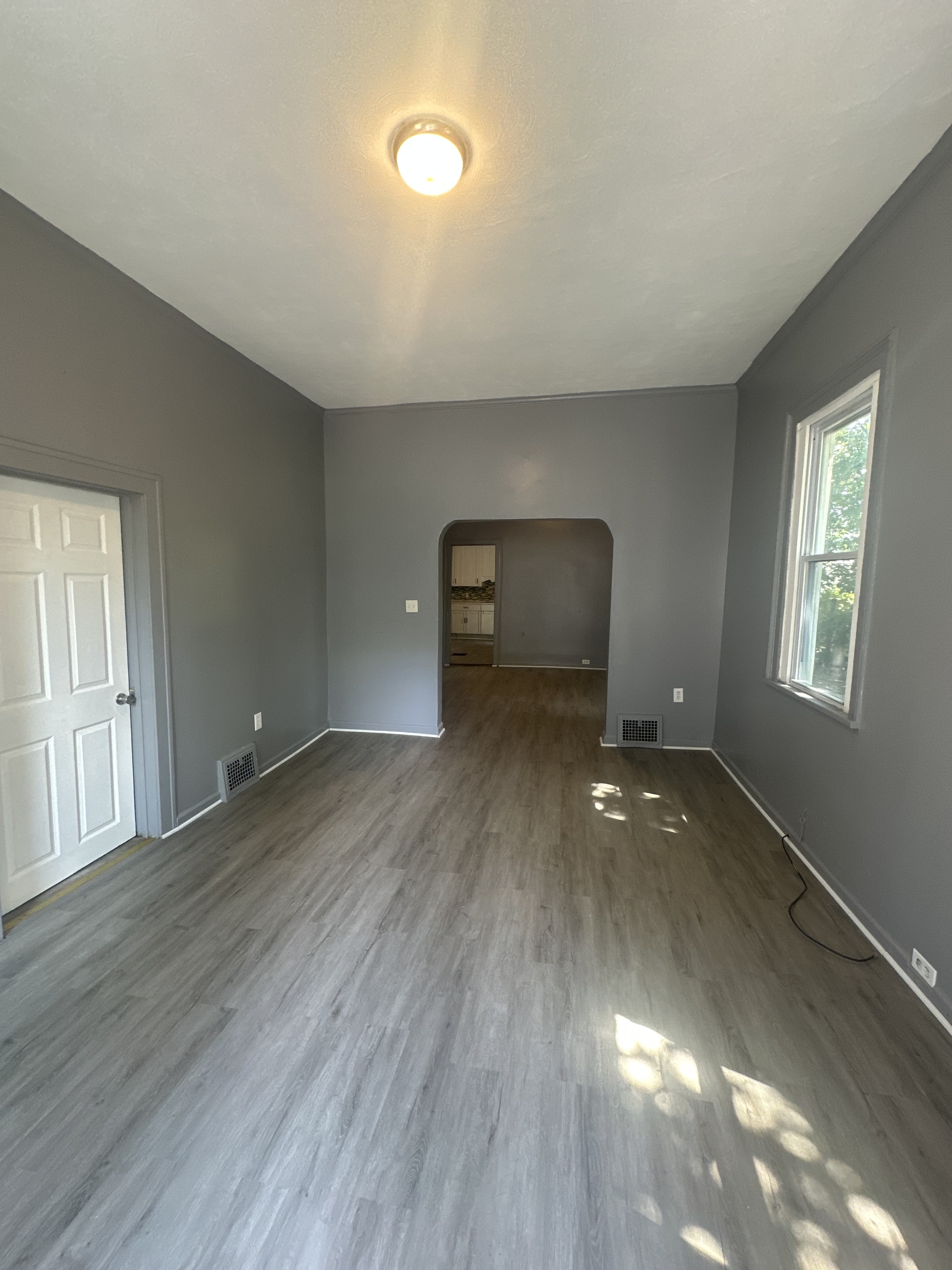 2179 West 83rd Street