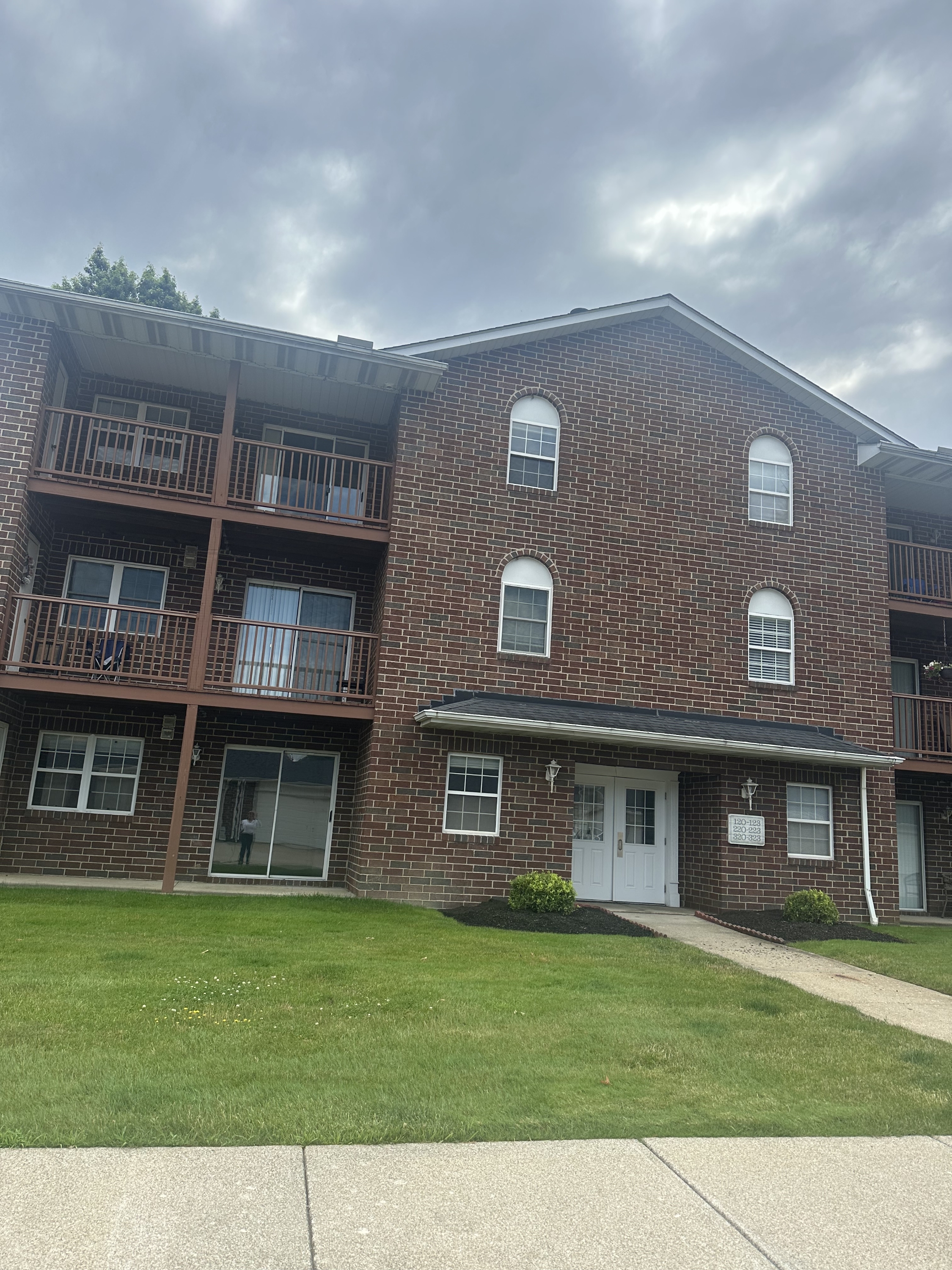 1150 Tollis Parkway - Unit 121