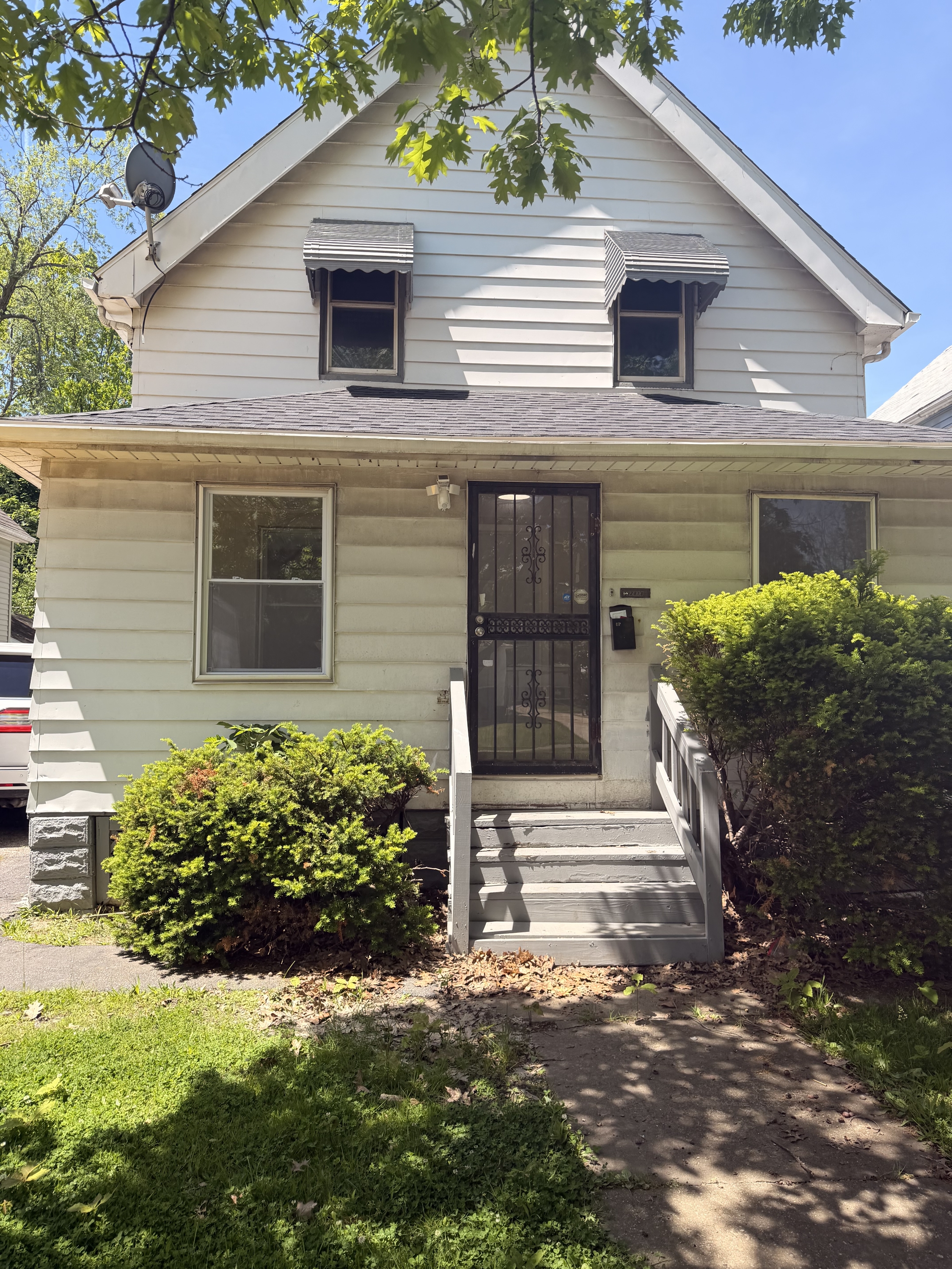 2818 East 119th Street - Downstairs