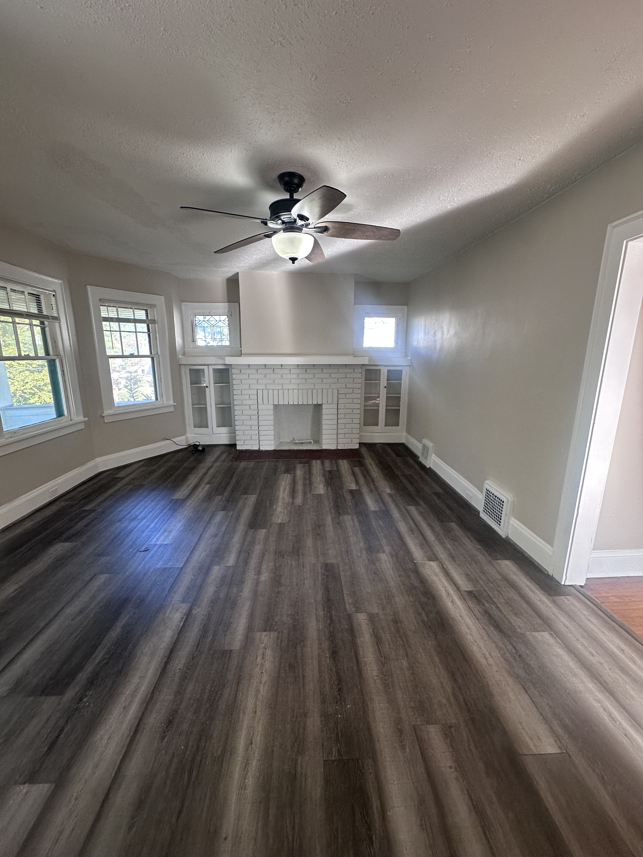 10323 Linnet Avenue - Upstairs